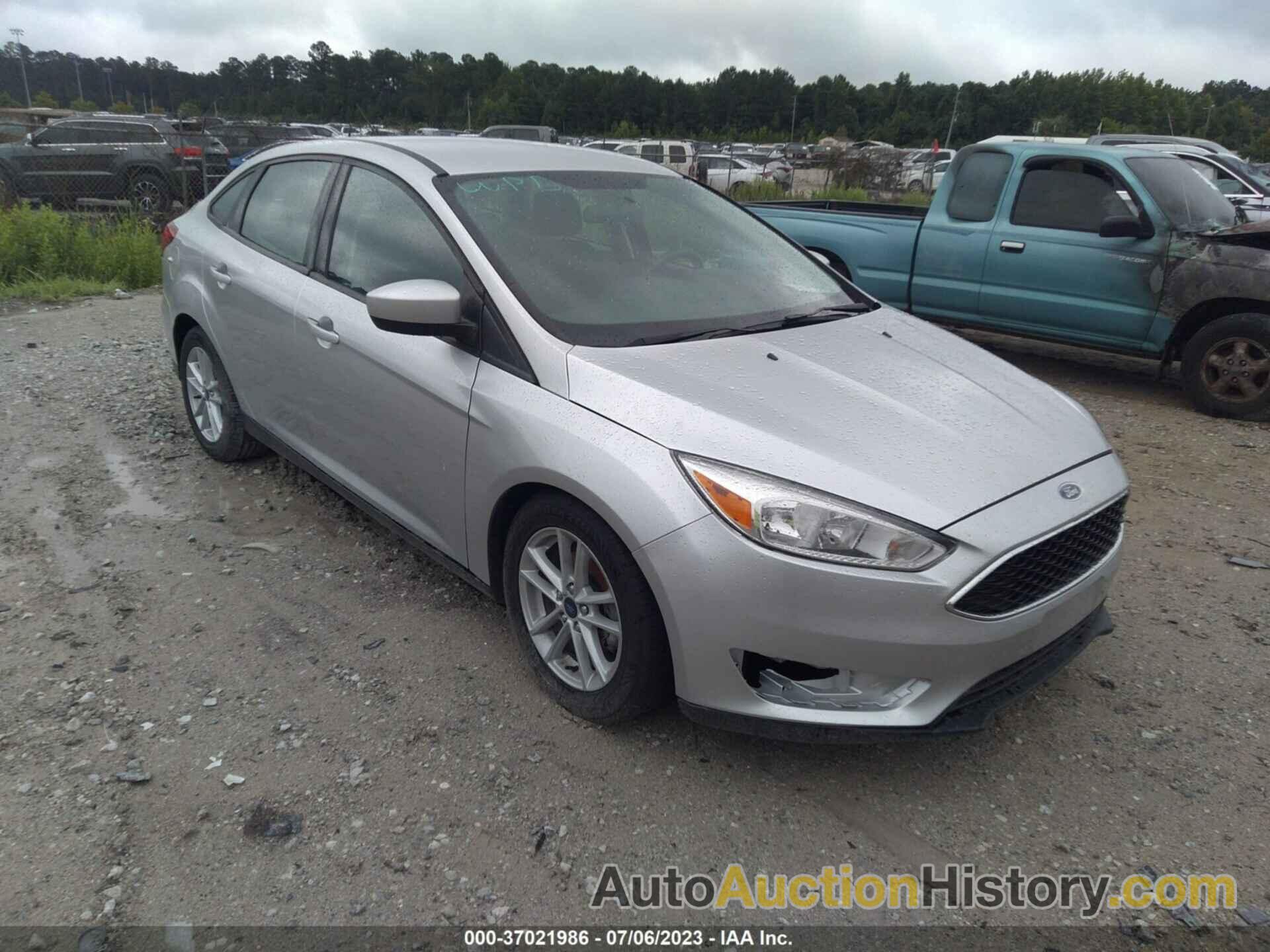 FORD FOCUS SE, 1FADP3F29JL274908