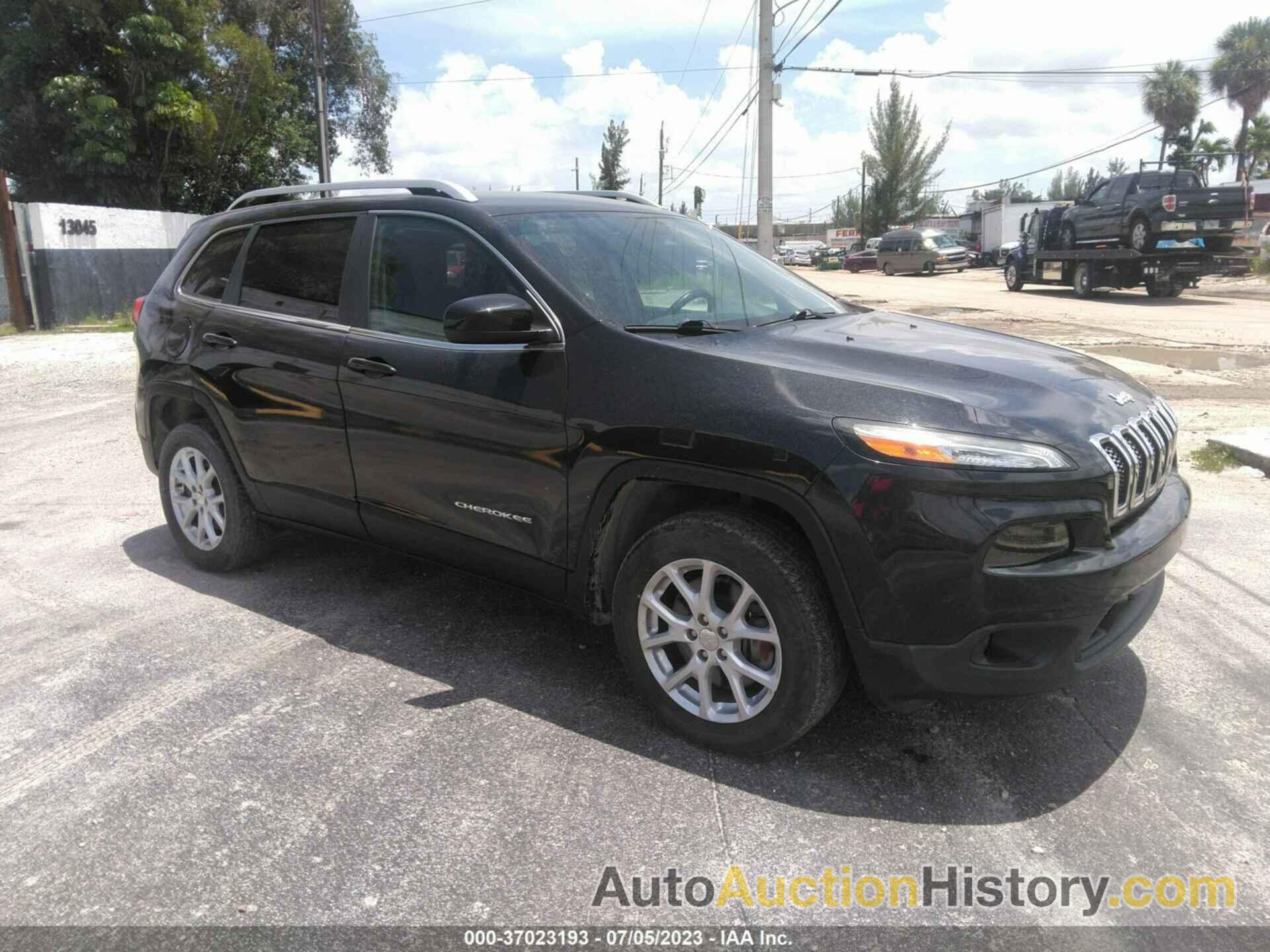 JEEP CHEROKEE LATITUDE, 1C4PJLCS3FW655656