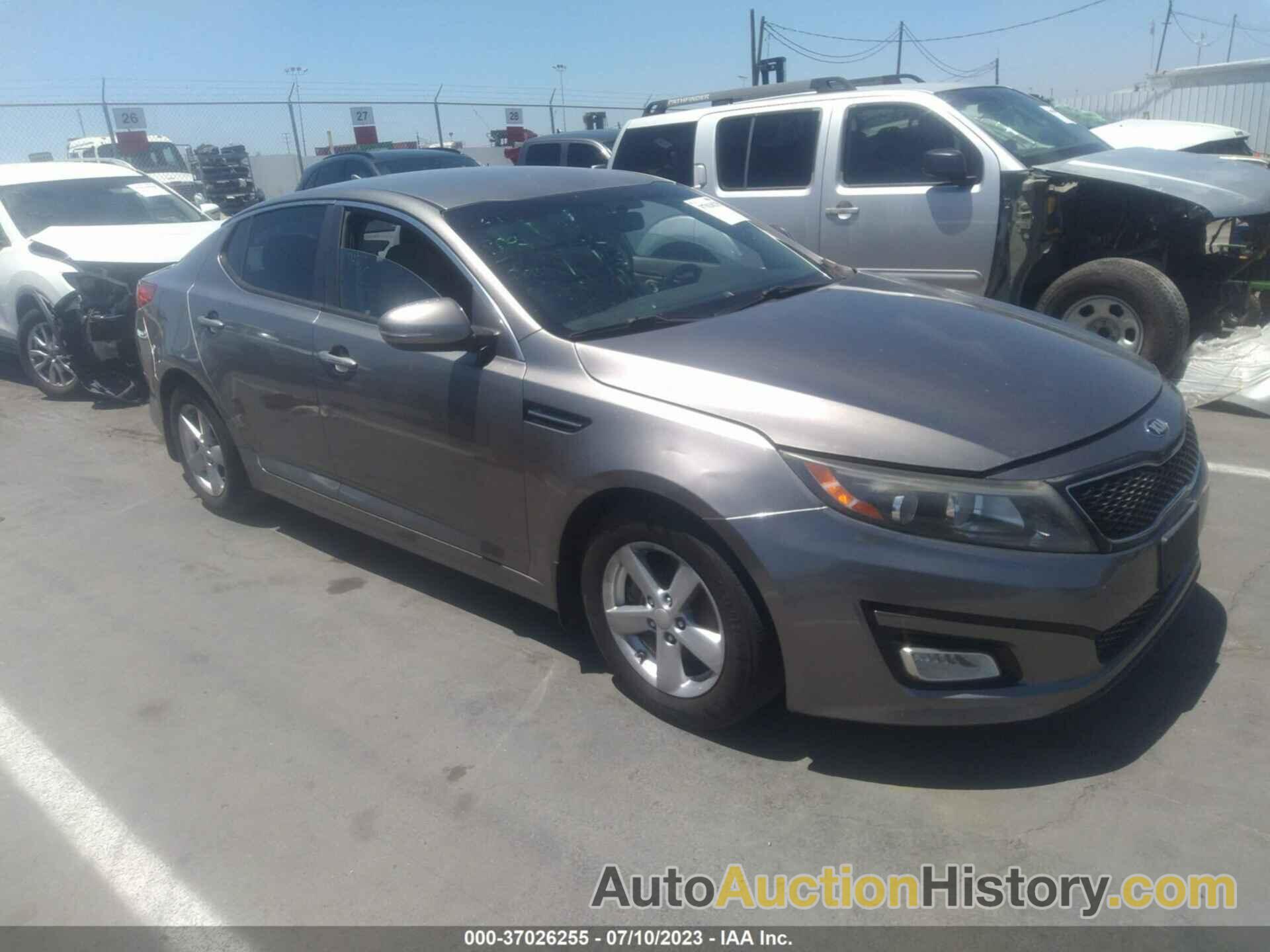 KIA OPTIMA LX, 5XXGM4A79EG320803