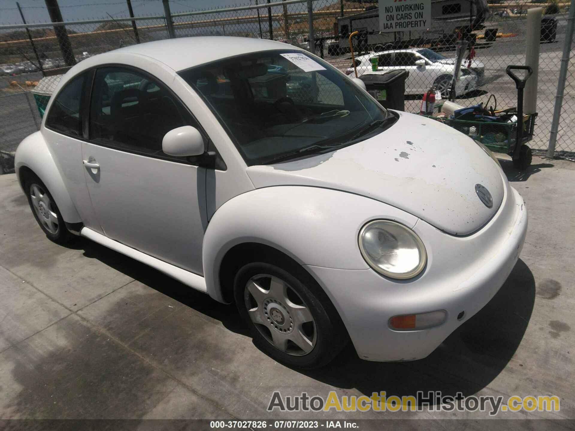 VOLKSWAGEN NEW BEETLE, 3VWBB61C1WM028200