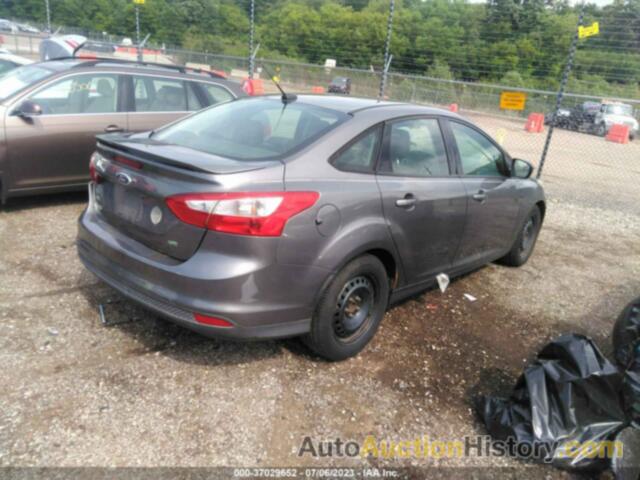 FORD FOCUS SE, 1FAHP3F2XCL150909