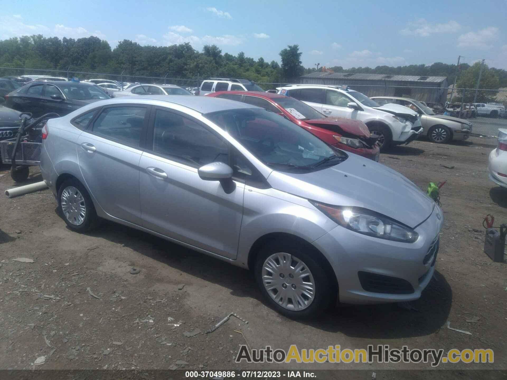 FORD FIESTA S, 3FADP4AJ2GM119029