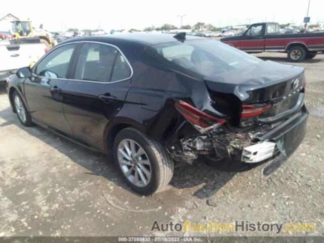 TOYOTA CAMRY LE, 4T1C11AK3MU558175