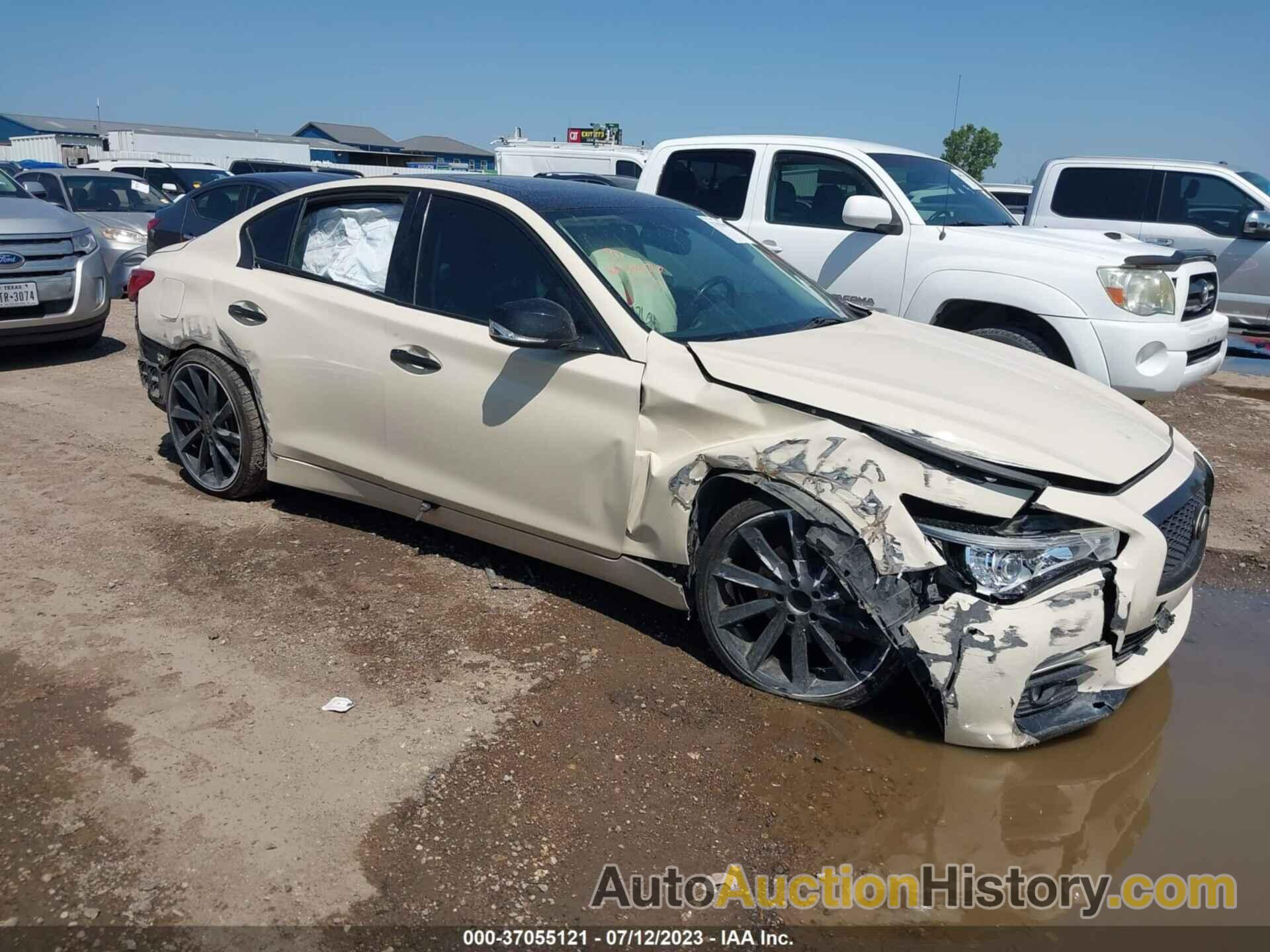 INFINITI Q50 PREMIUM, JN1BV7AP5EM675263