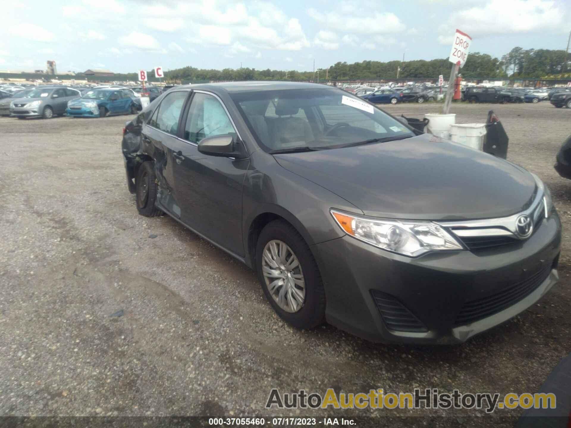 TOYOTA CAMRY L/LE/SE/XLE, 4T4BF1FK3DR275769