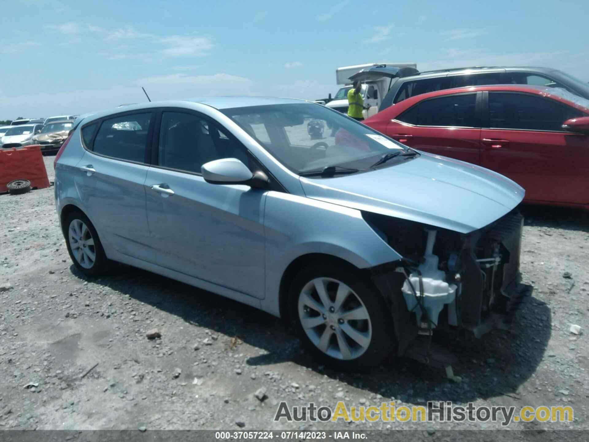 HYUNDAI ACCENT SE, KMHCU5AE6CU033151