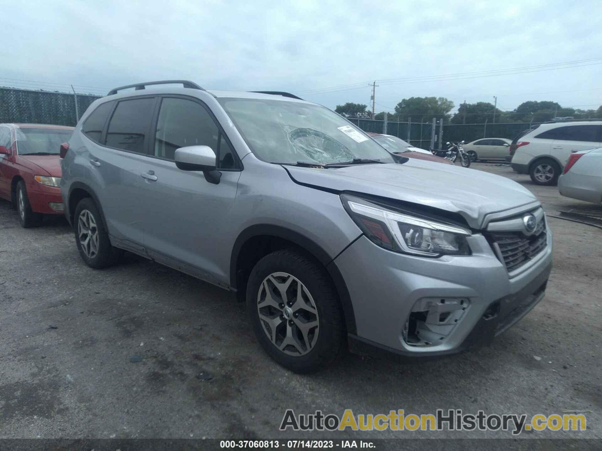 SUBARU FORESTER PREMIUM, JF2SKAGC8LH567704