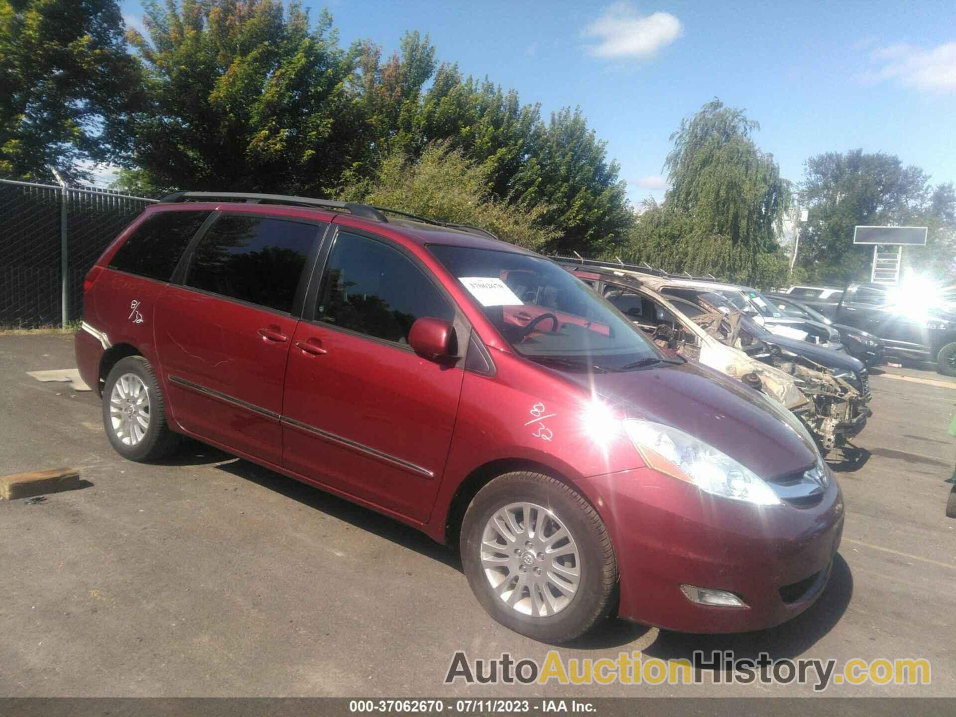 TOYOTA SIENNA XLE, 5TDZK22CX7S051999