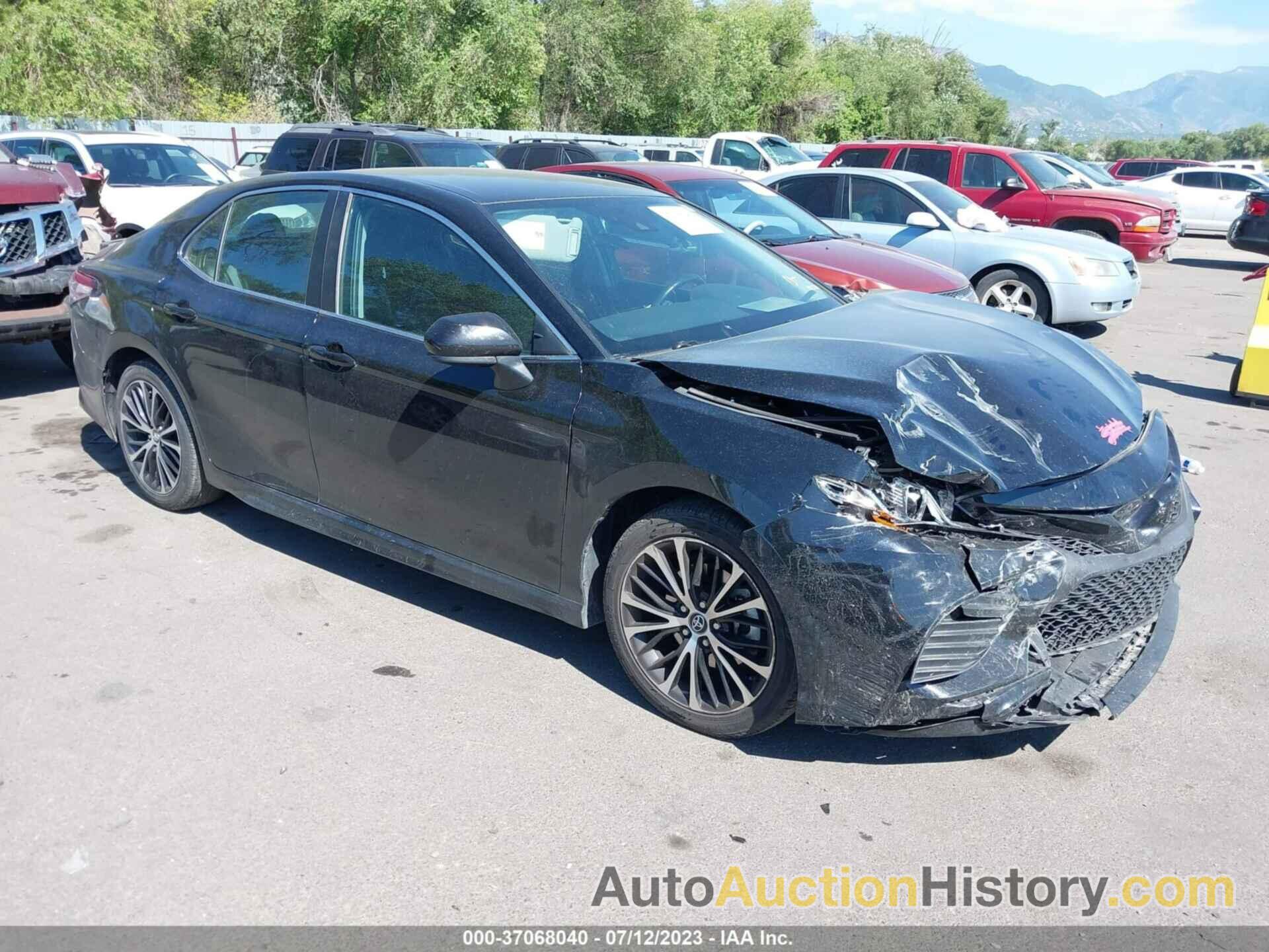 TOYOTA CAMRY SE, 4T1G11AK3LU329978