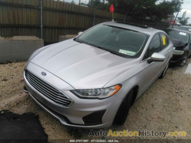 FORD FUSION SE, 3FA6P0HD1KR108357