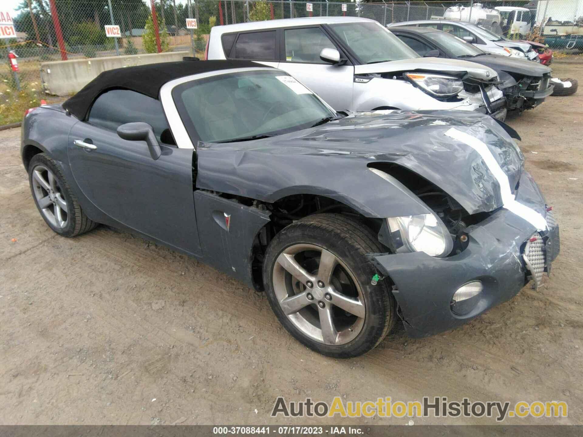 PONTIAC SOLSTICE, 1G2MB35B48Y107951