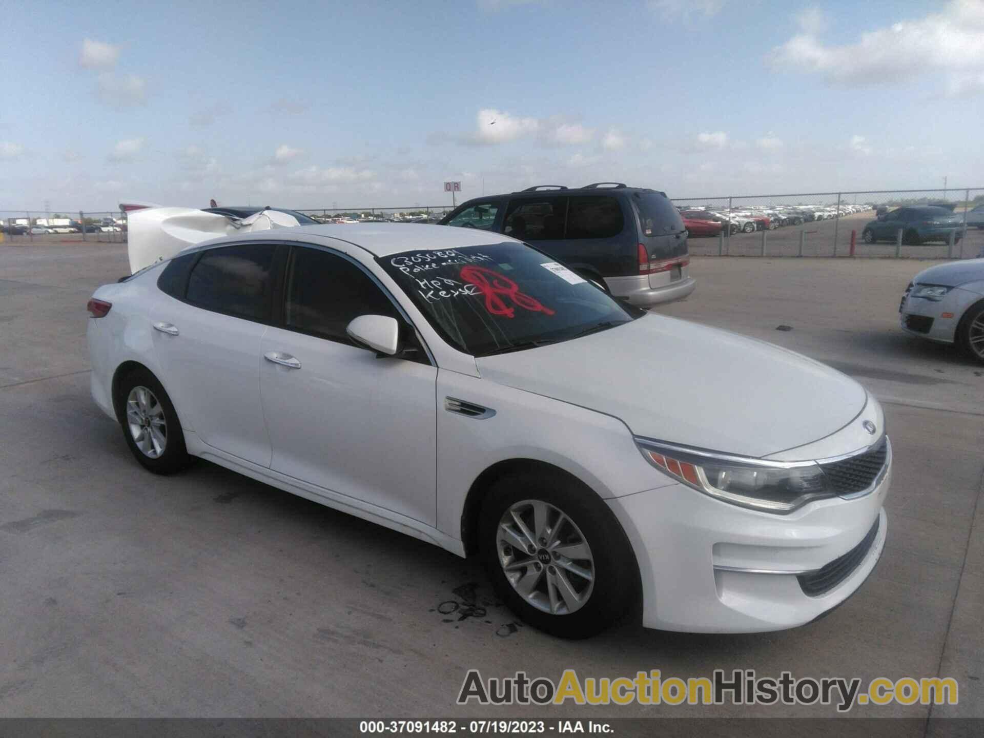 KIA OPTIMA LX, KNAGT4L38G5100795