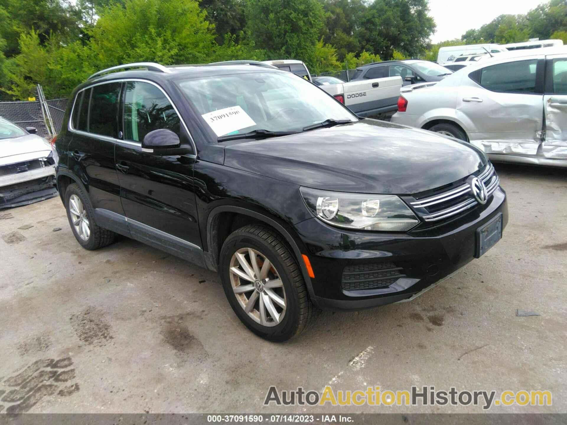 VOLKSWAGEN TIGUAN WOLFSBURG EDITION, WVGSV7AX6HK009070