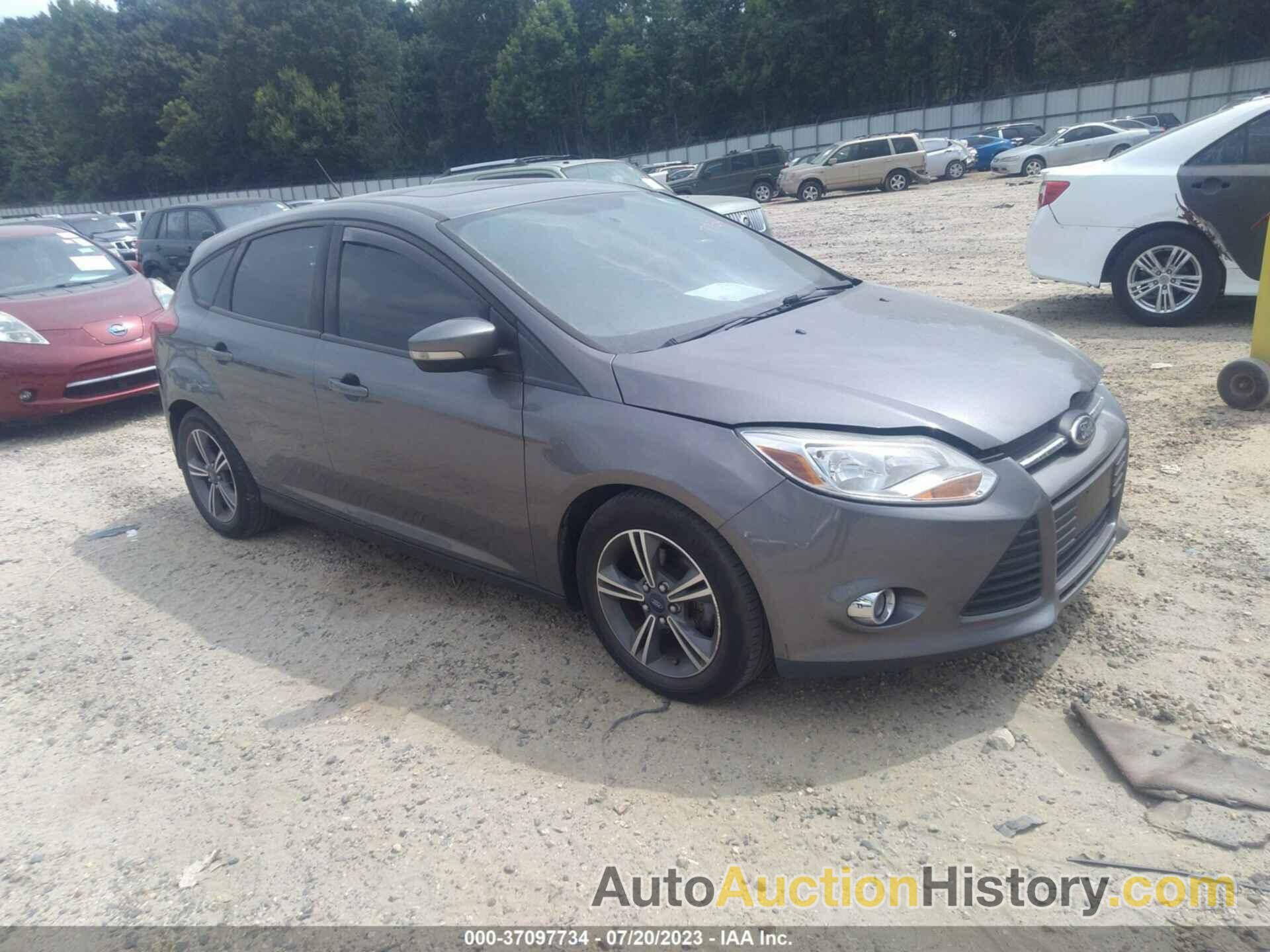 FORD FOCUS SE, 1FADP3K23EL316064