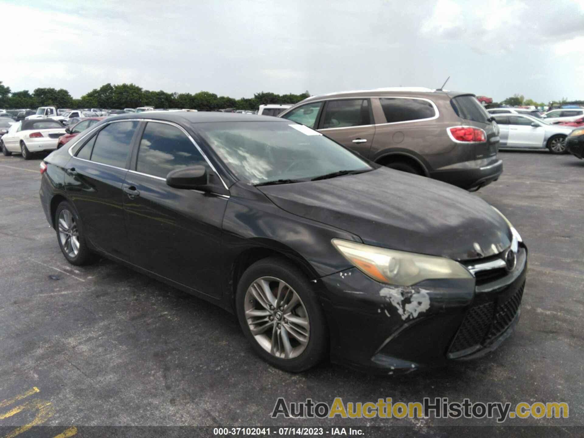 TOYOTA CAMRY SE, 4T1BF1FK6FU487465