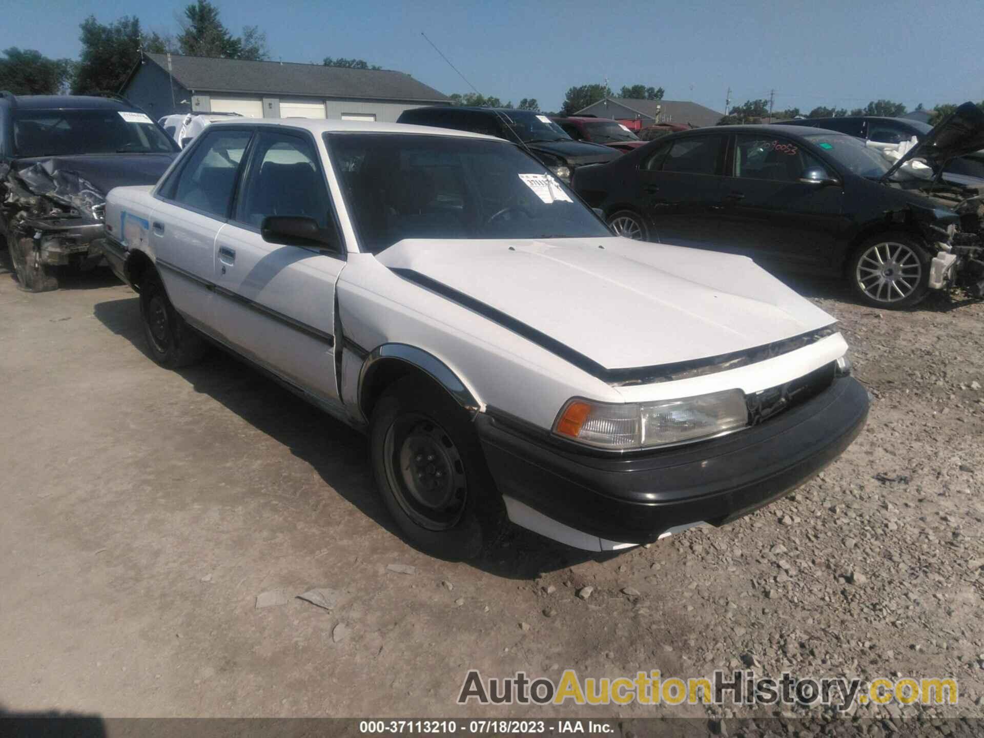 TOYOTA CAMRY DLX, 4T1SV21E7LU145979