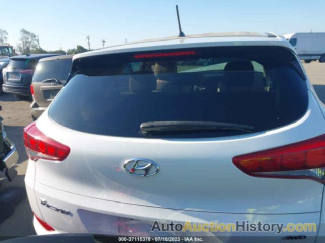 HYUNDAI TUCSON SE, KM8J2CA41JU698206