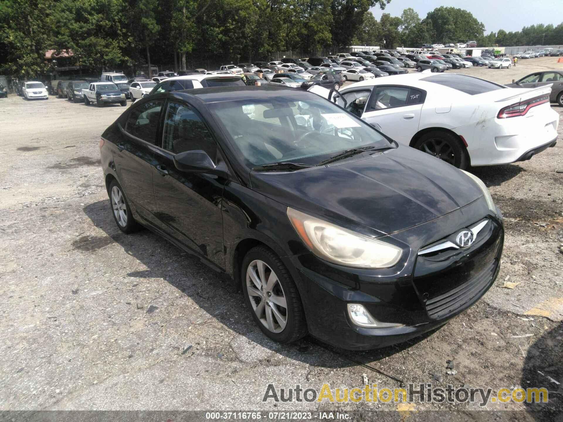 HYUNDAI ACCENT GLS, KMHCU4AE3CU266155