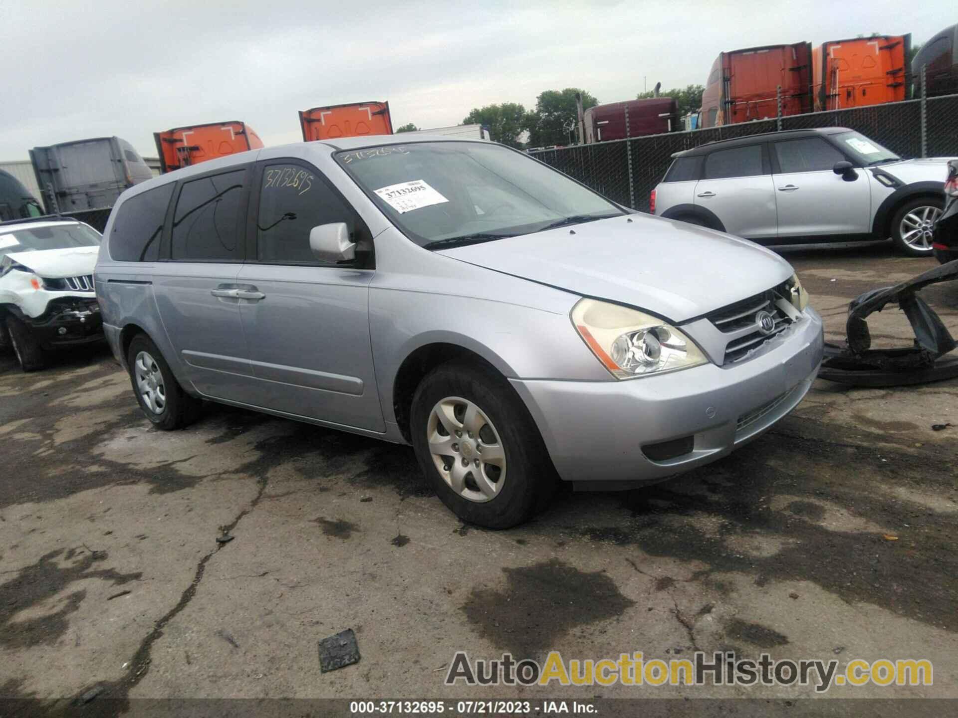 KIA SEDONA EX/LX, KNDMB233X66032389