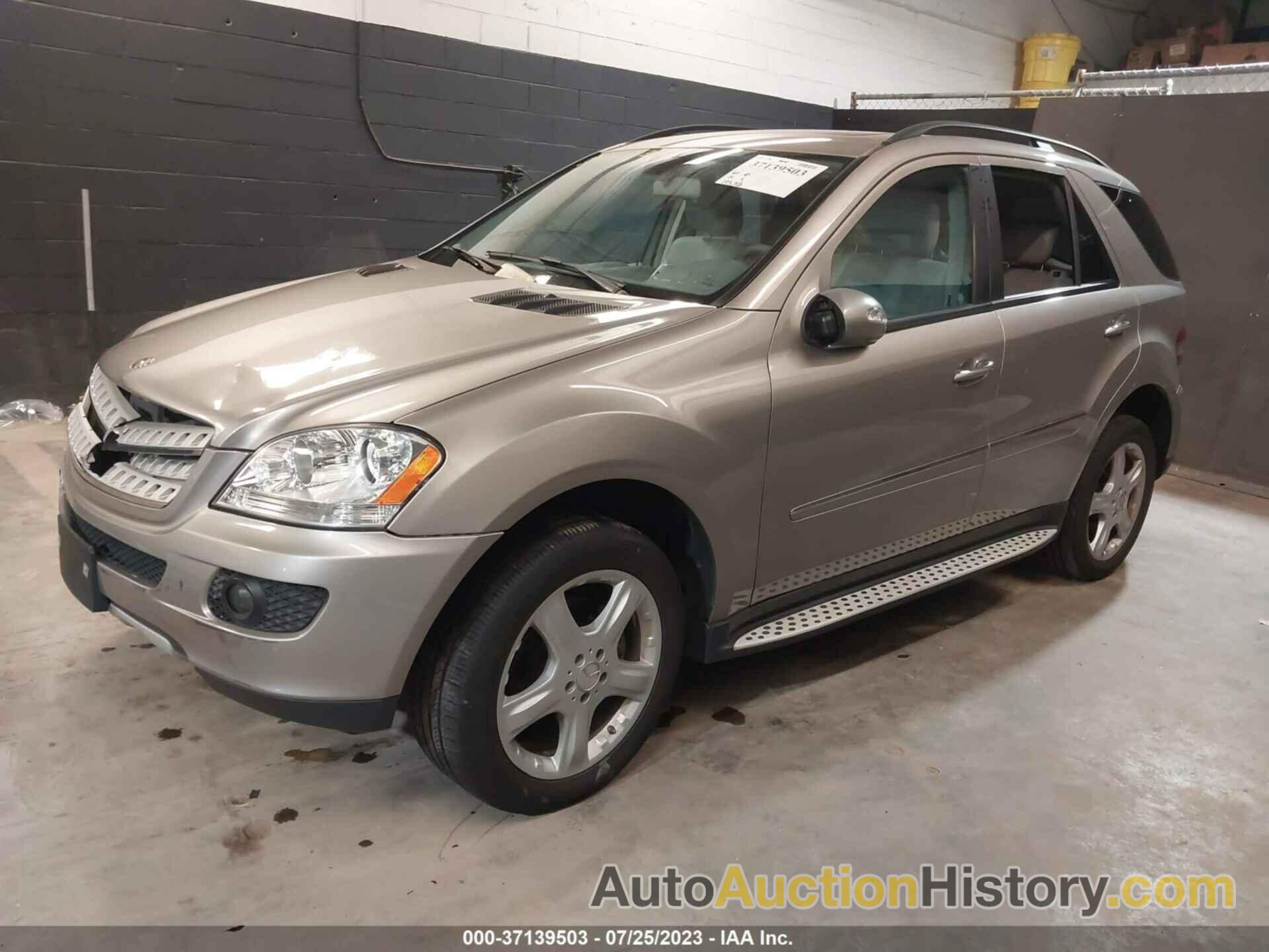 MERCEDES-BENZ ML 320 CDI, 4JGBB22E08A330603