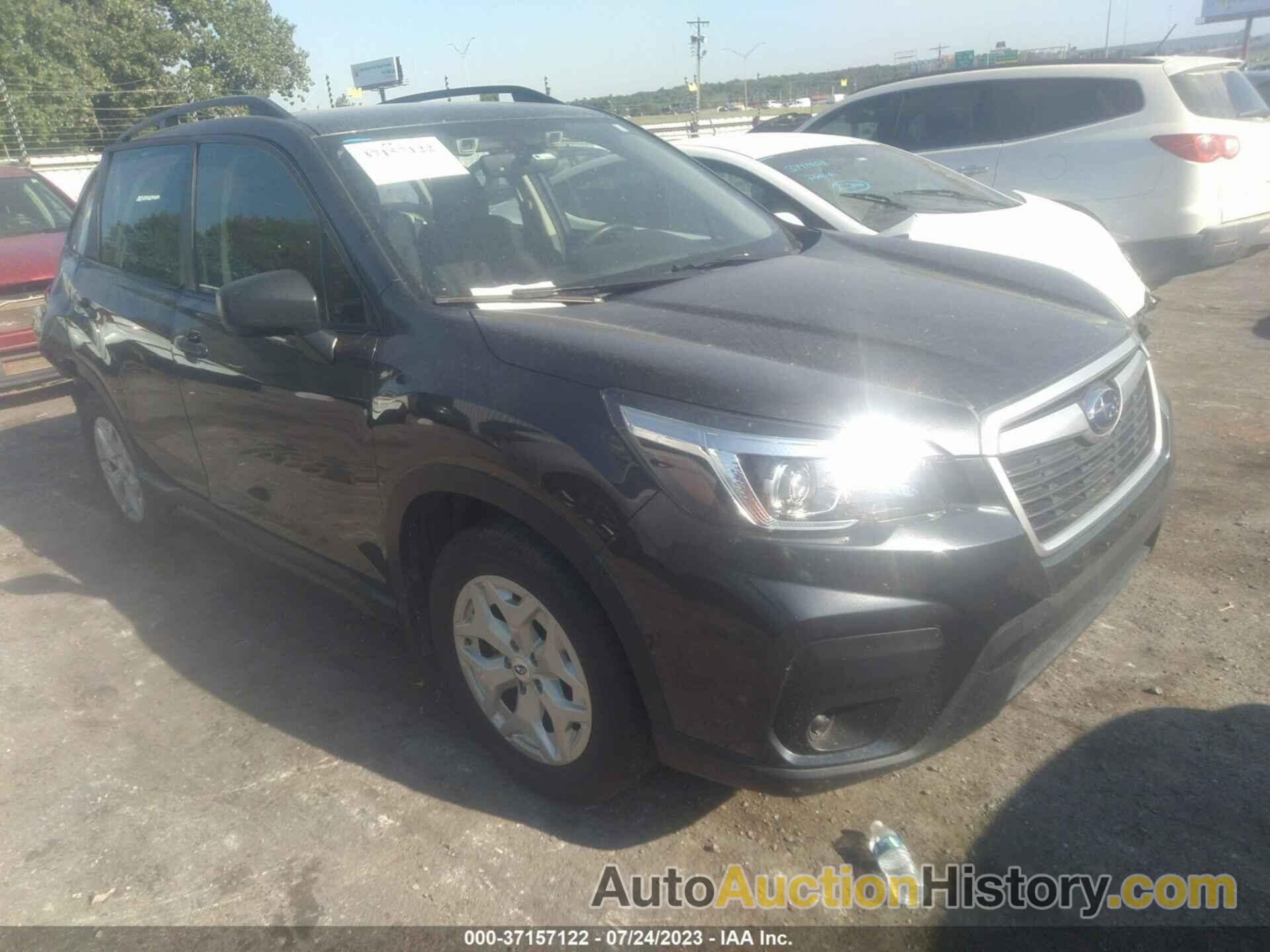 SUBARU FORESTER, JF2SKACC8KH495505