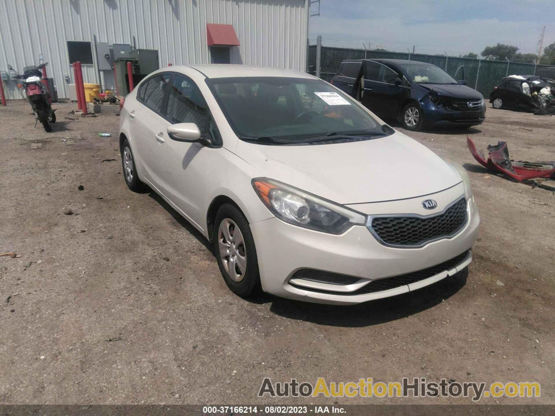 KIA FORTE LX, KNAFK4A67F5372538