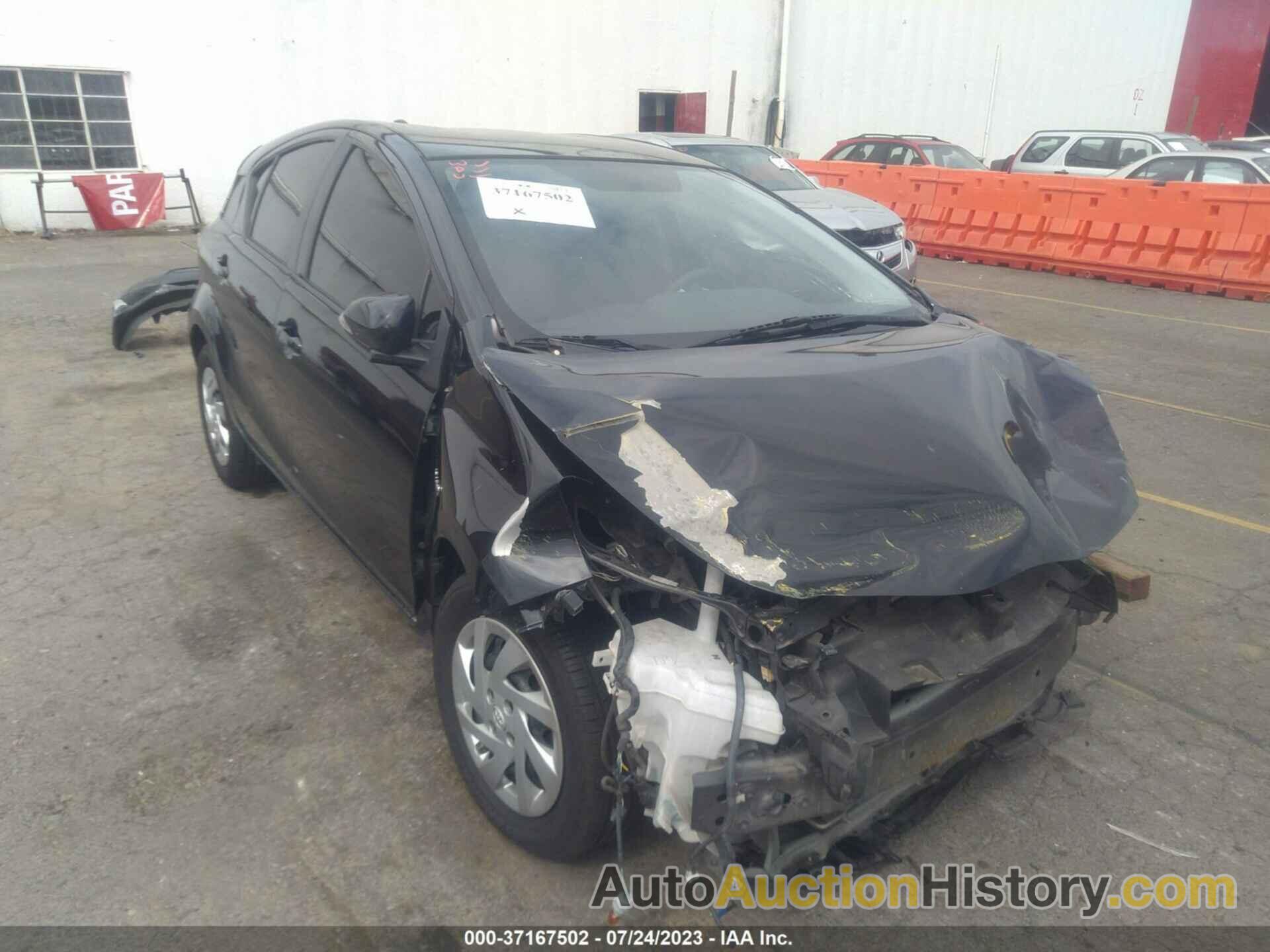 TOYOTA PRIUS C TWO, JTDKDTB35F1108719