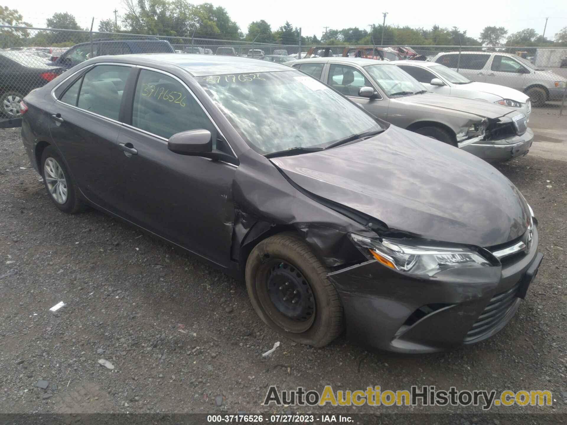 TOYOTA CAMRY XLE/SE/LE/XSE, 4T4BF1FK9GR580939