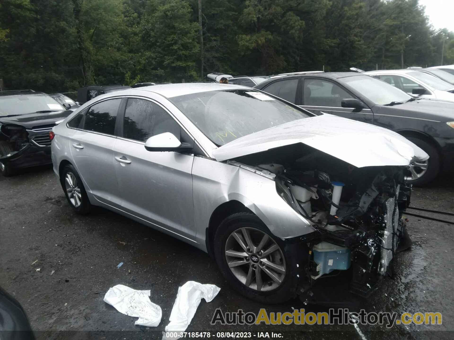 HYUNDAI SONATA 2.4L SE, 5NPE24AF0FH203802