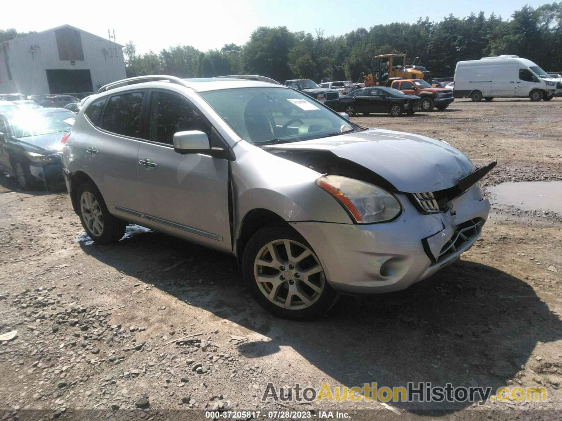 NISSAN ROGUE SL, JN8AS5MV6DW606198