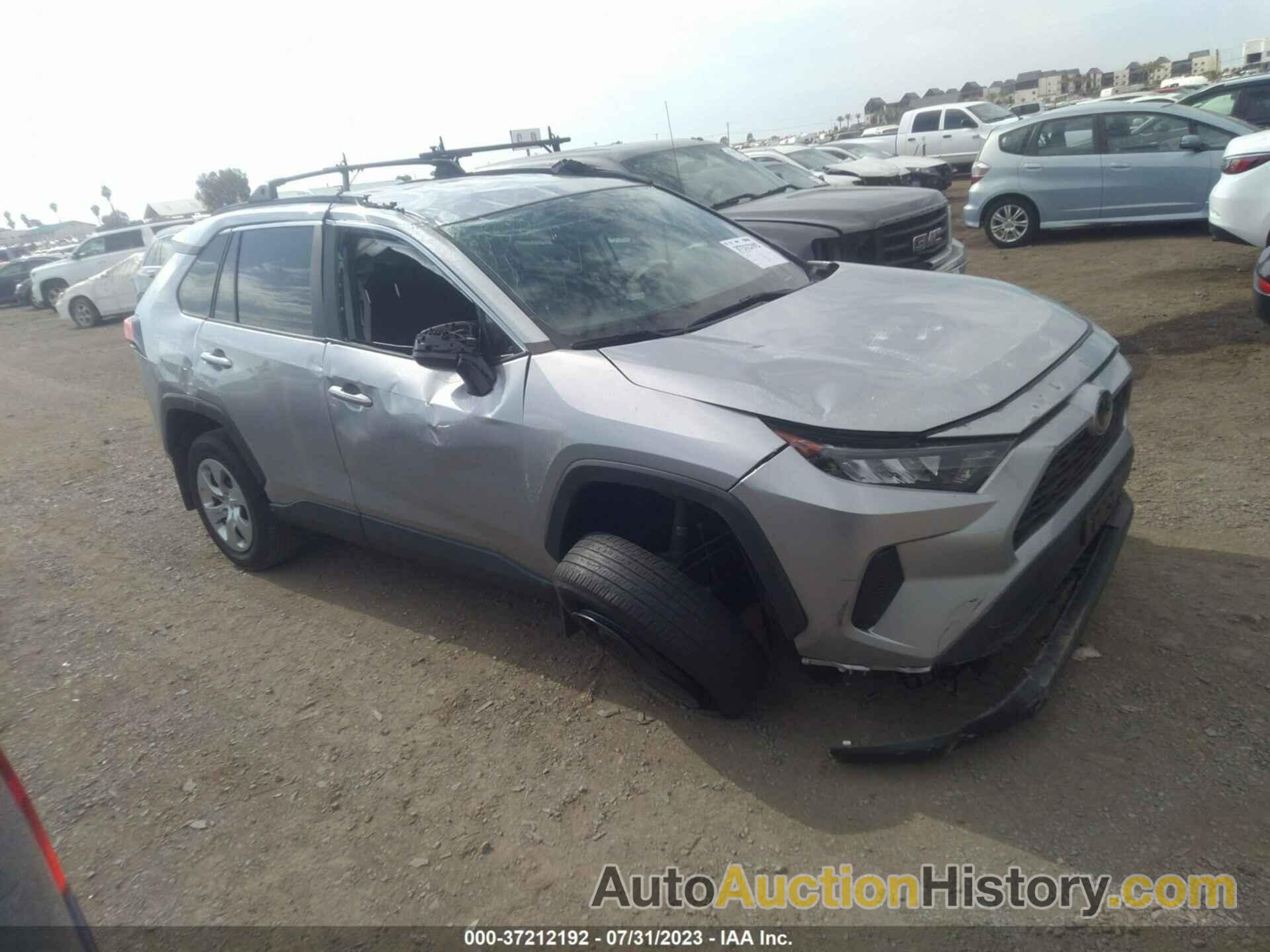 TOYOTA RAV4 LE, 2T3H1RFV5LW099177