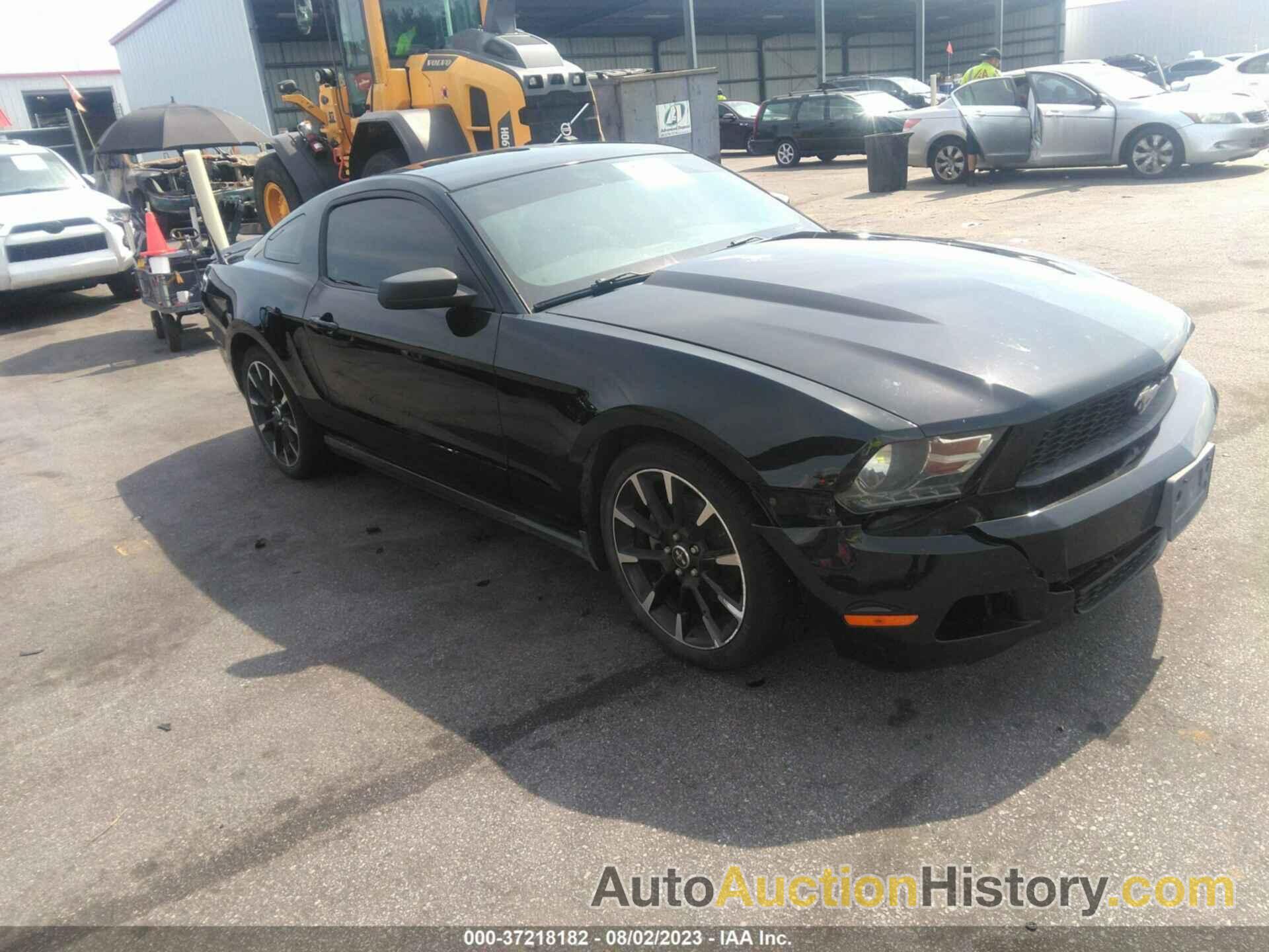 FORD MUSTANG V6, 1ZVBP8AM9C5208774