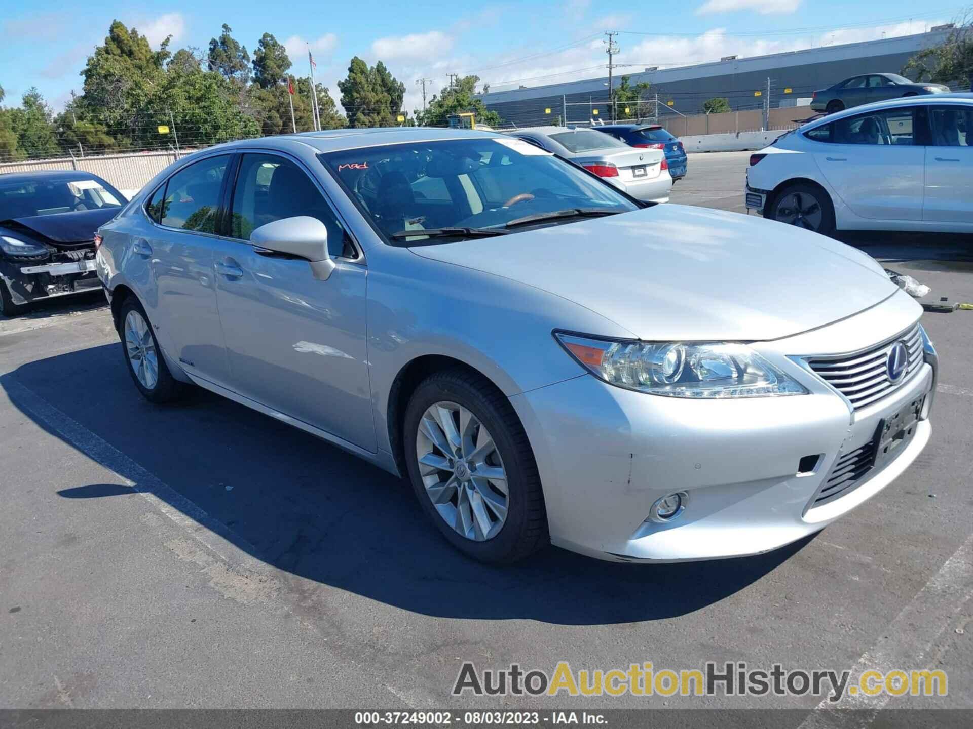 LEXUS ES 300H HYBRID, JTHBW1GGXF2086073