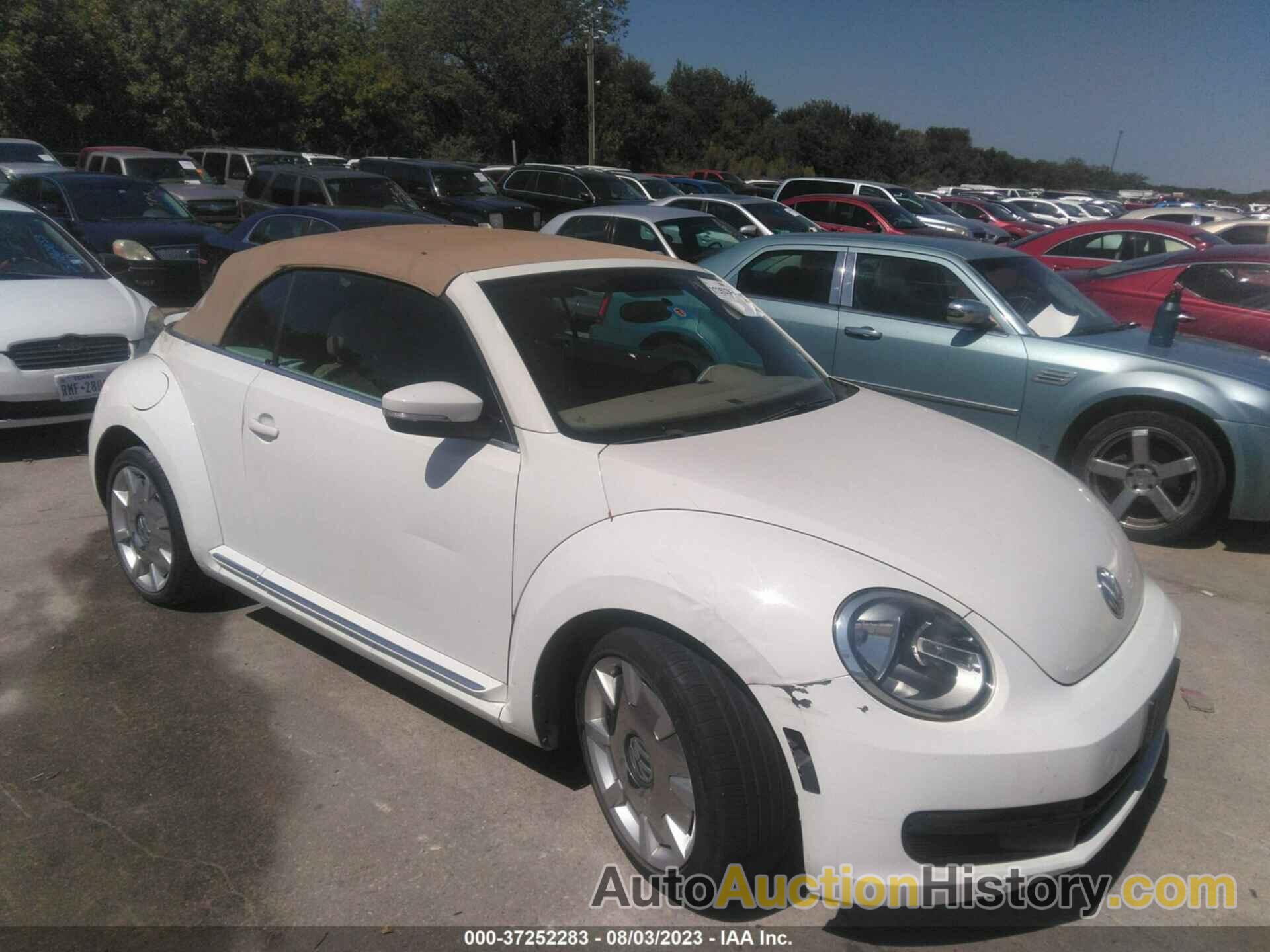 VOLKSWAGEN BEETLE CONVERTIBLE 2.5L W/SOUND/NAV, 3VW5X7AT7DM814942