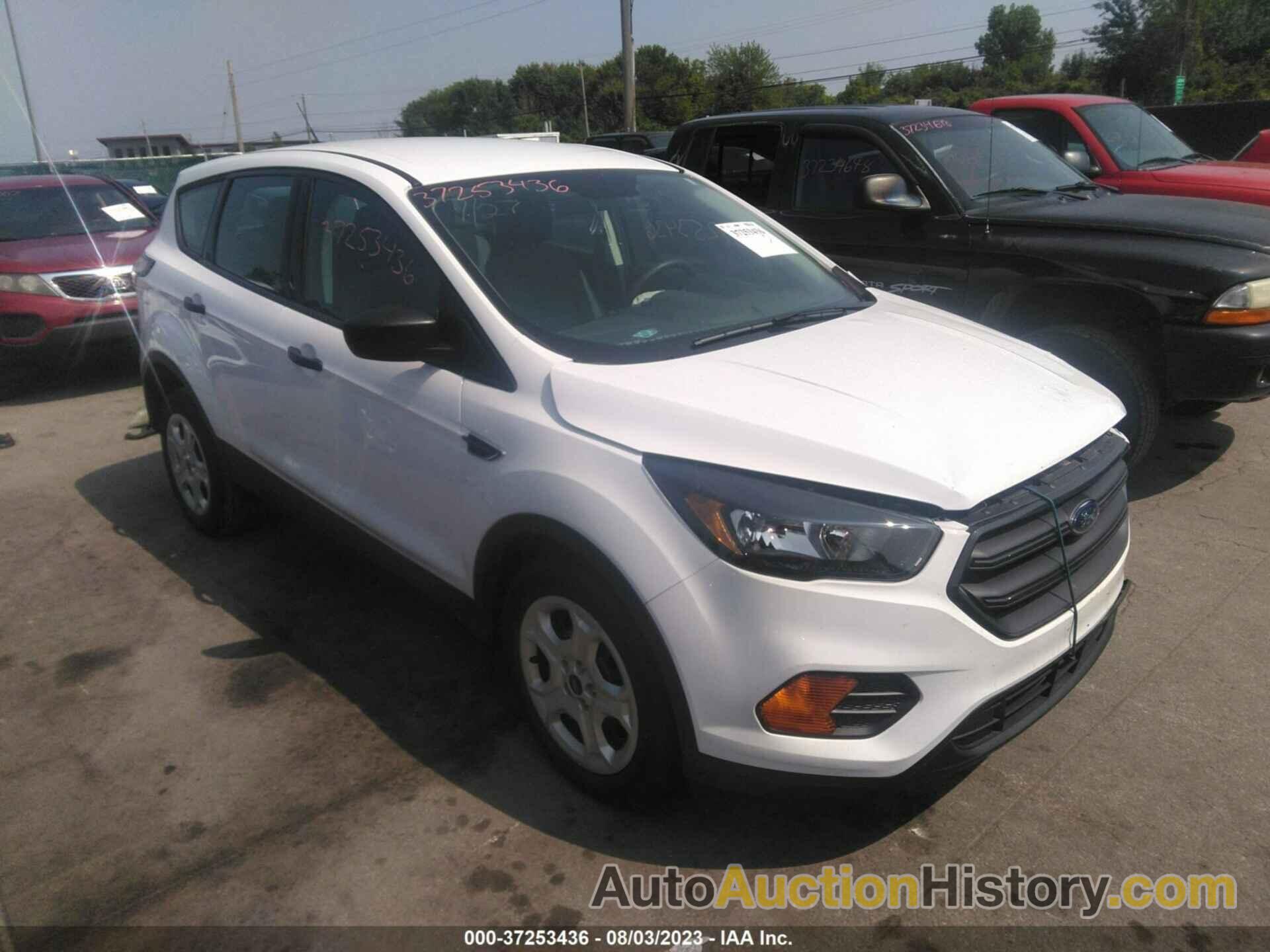 FORD ESCAPE S, 1FMCU0F76JUD31421