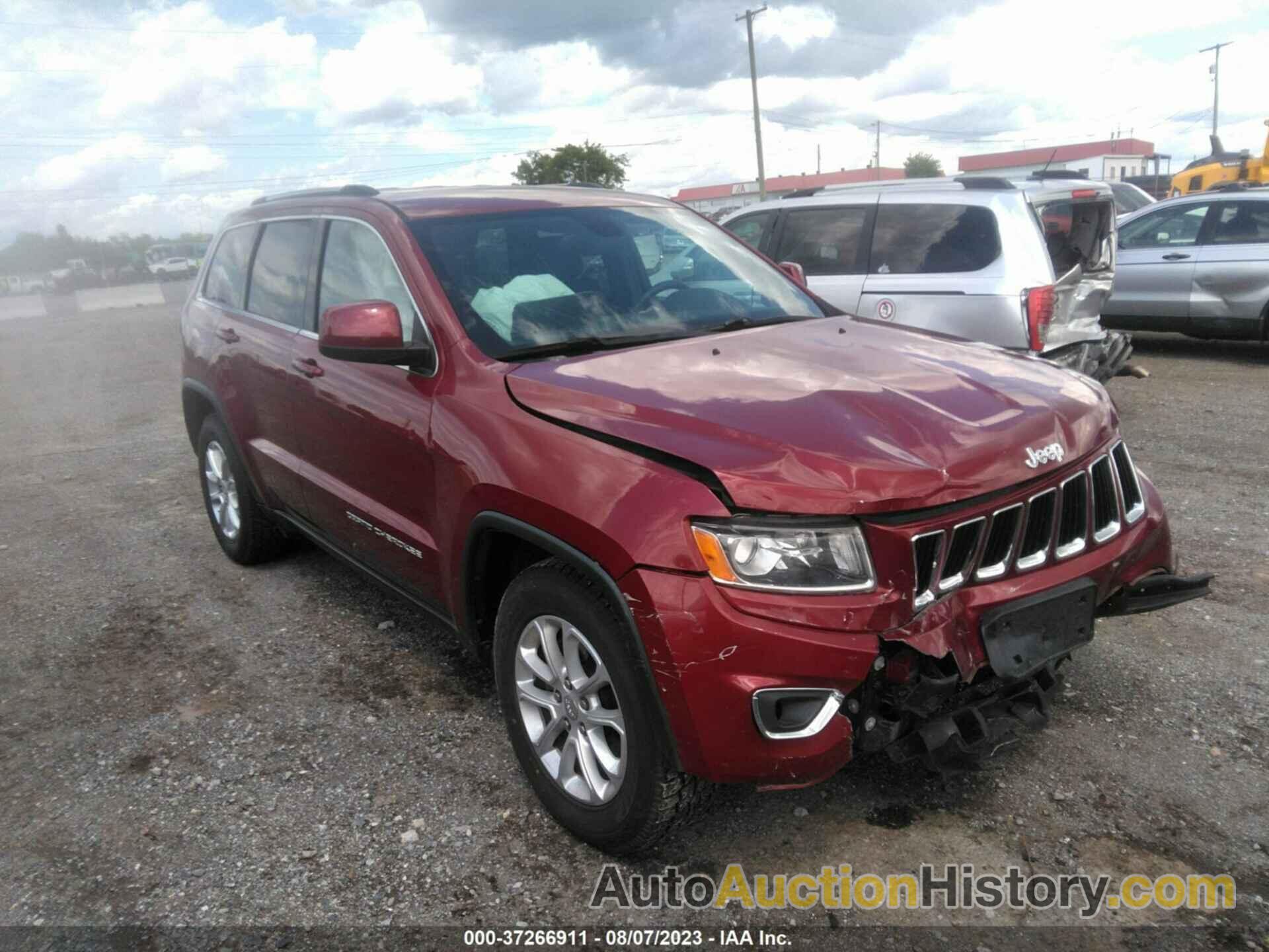 JEEP GRAND CHEROKEE LAREDO, 1C4RJEAG4FC220228