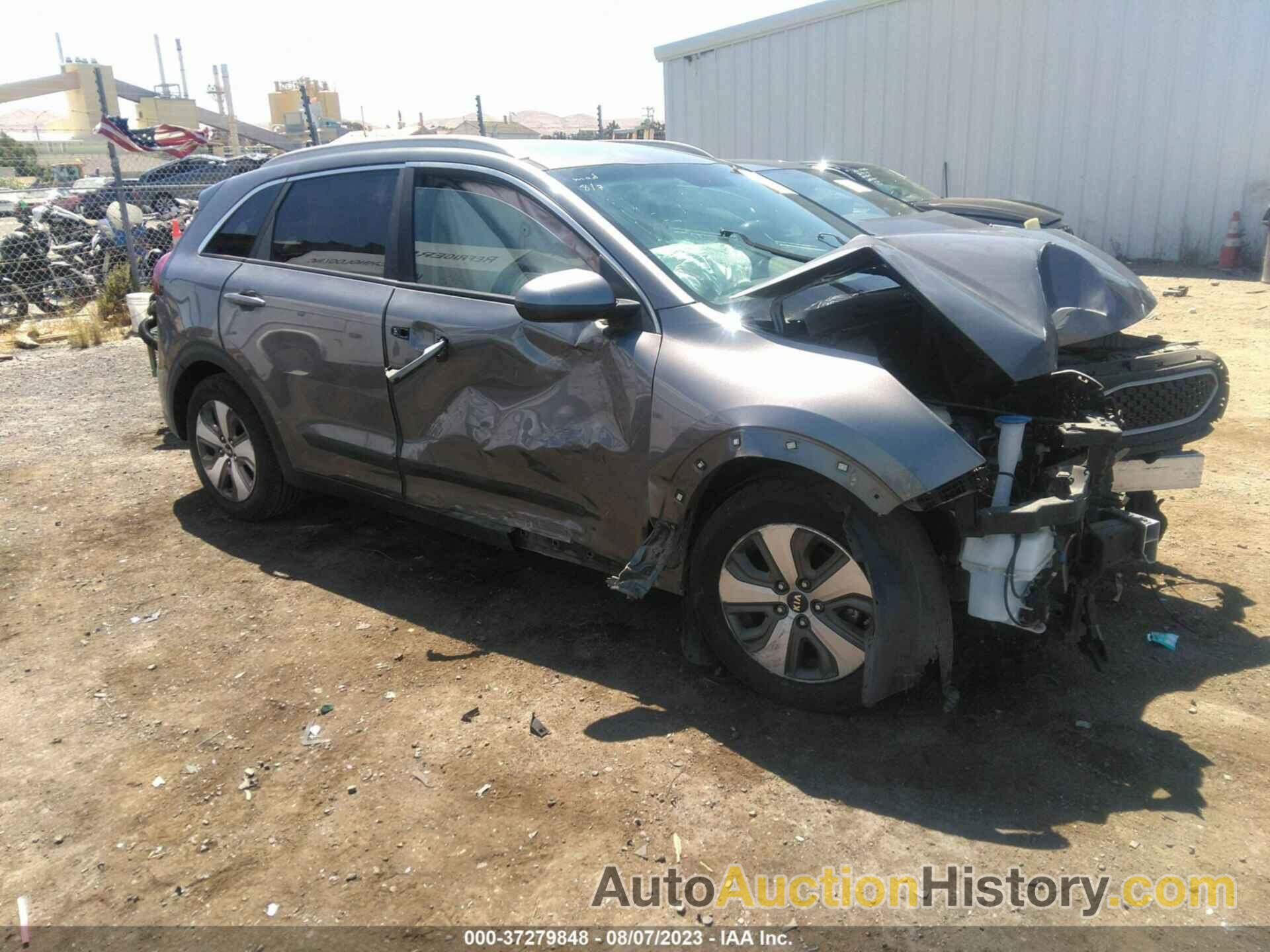 KIA NIRO LX, KNDCB3LC0H5097259