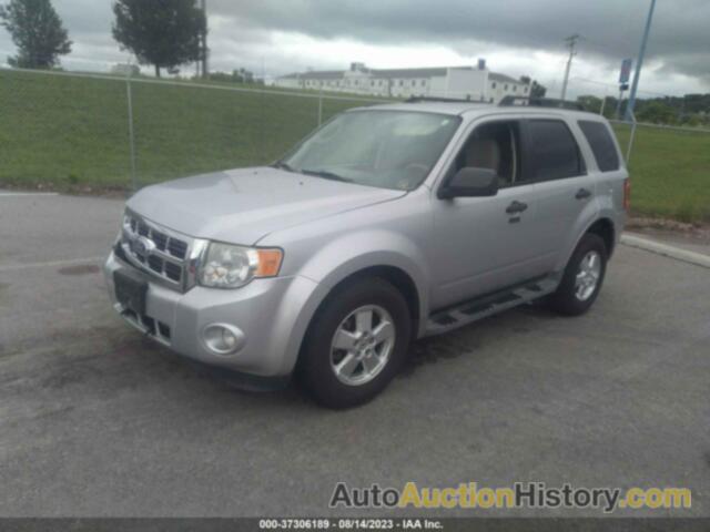 FORD ESCAPE XLT, 1FMCU0D76BKA87625