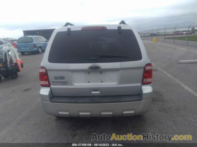 FORD ESCAPE XLT, 1FMCU0D76BKA87625