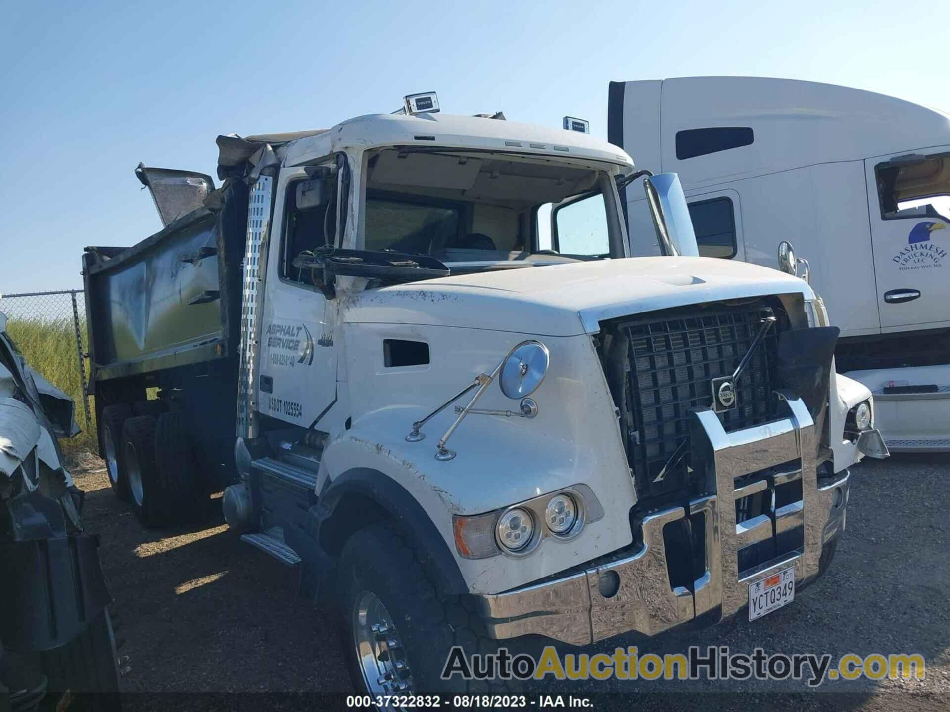 VOLVO VHD, 4V5KG9EH8KN210228