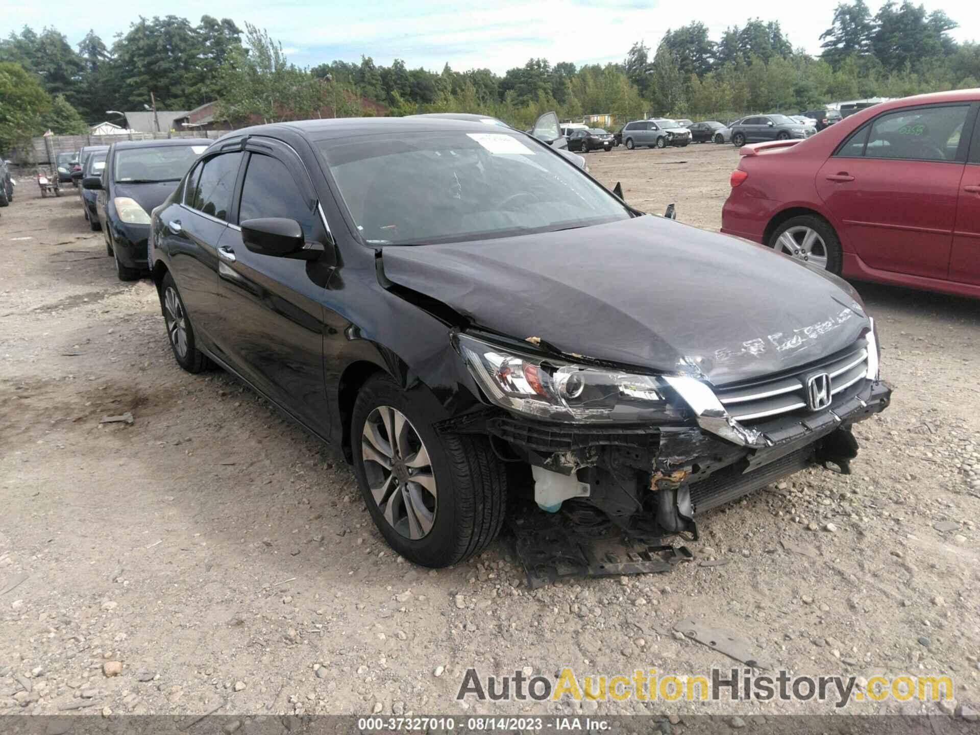 HONDA ACCORD SEDAN LX, 1HGCR2F34FA081167