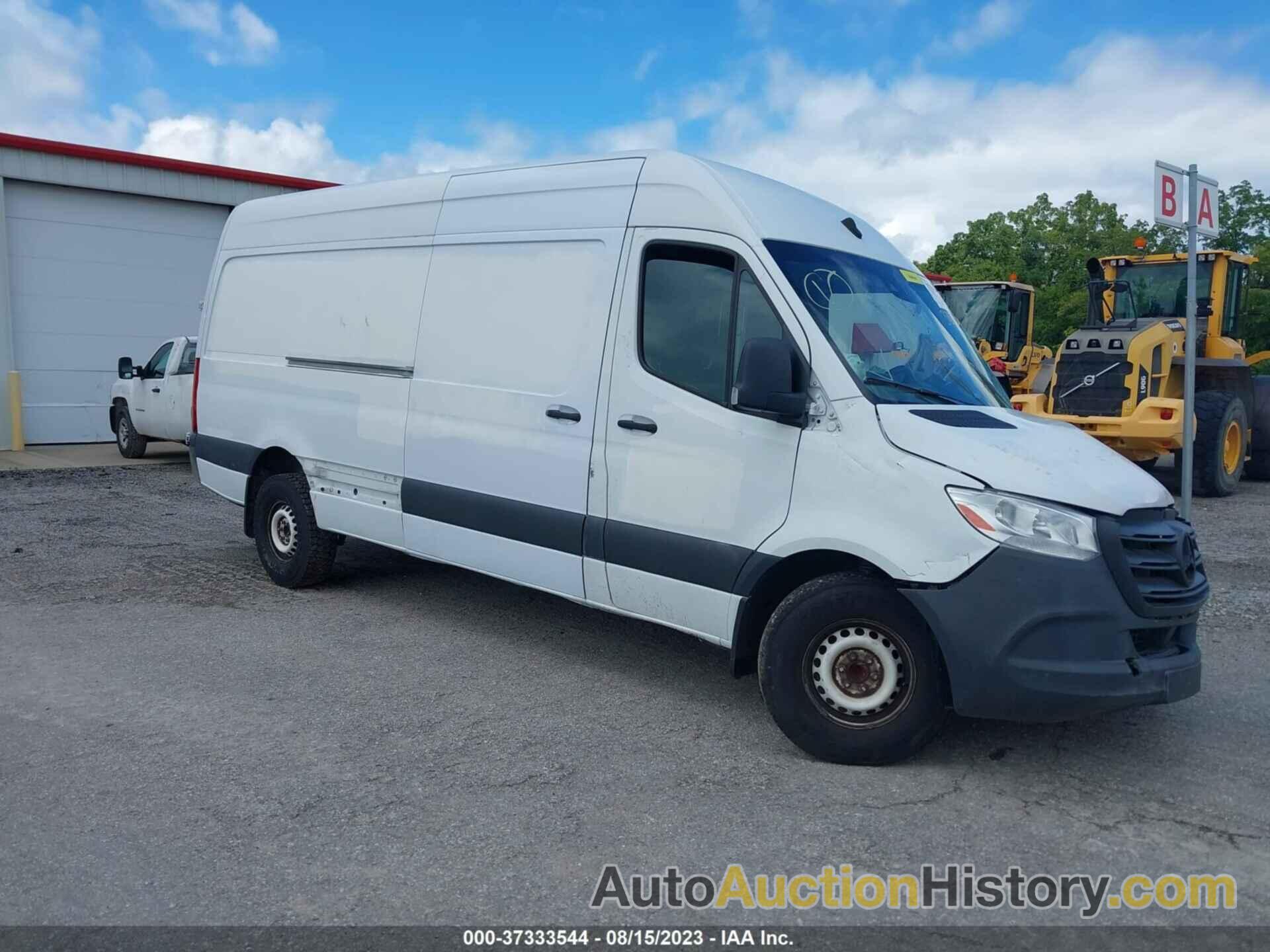 MERCEDES-BENZ SPRINTER CARGO VAN, WD3PF1CD5KP153561