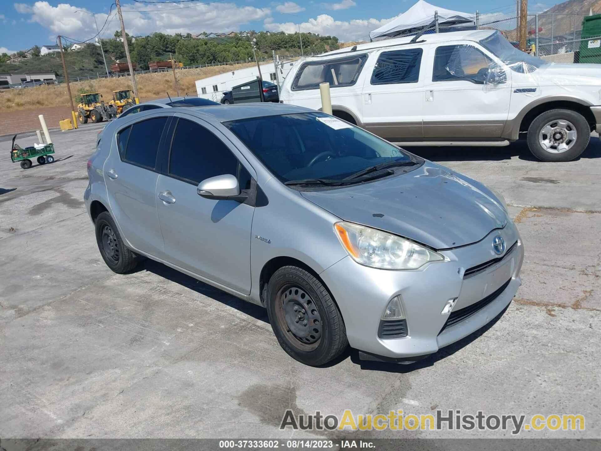 TOYOTA PRIUS C ONE/TWO/THREE/FOUR, JTDKDTB34D1556088