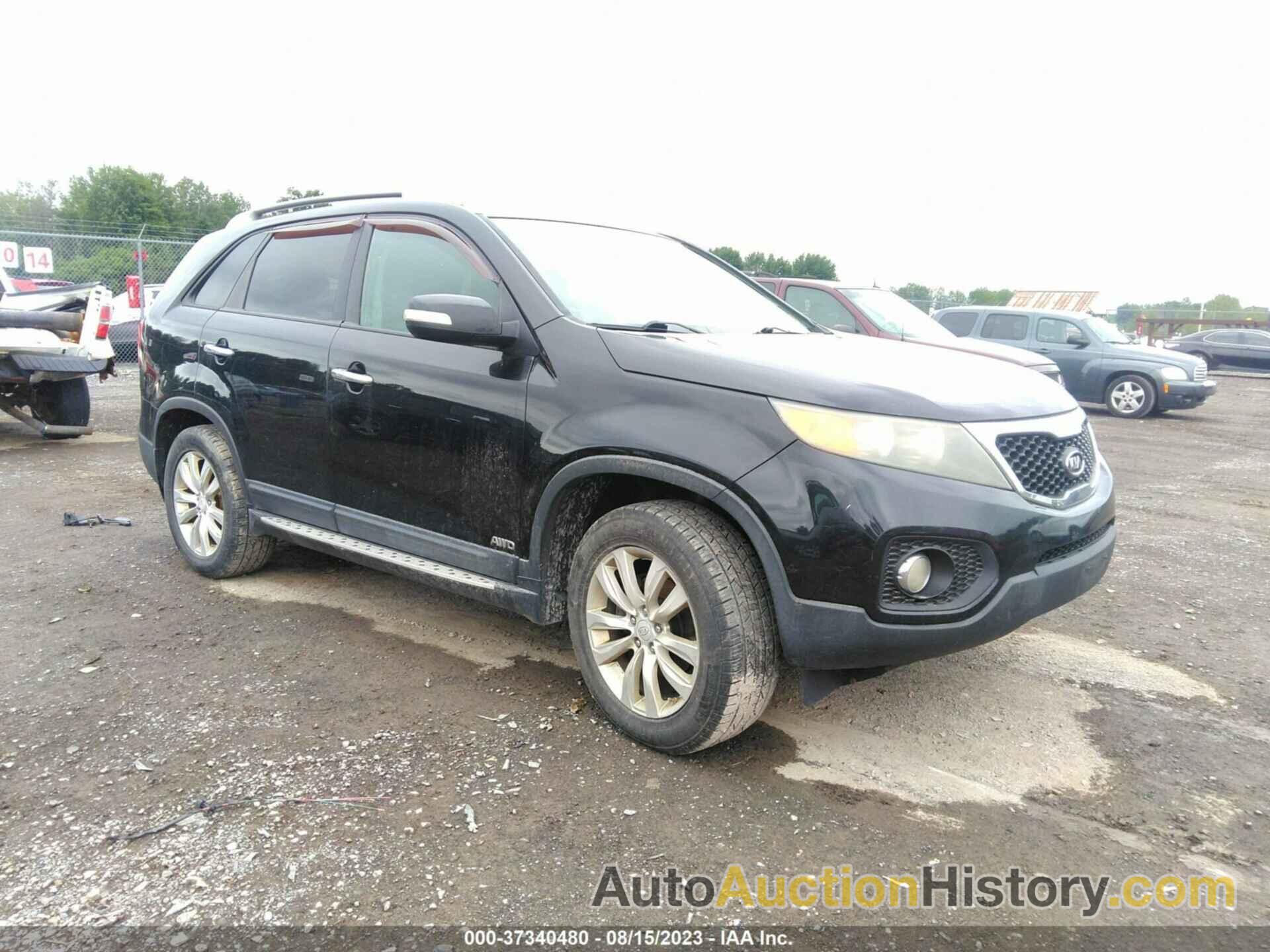 KIA SORENTO LX, 5XYKTDA26BG065195