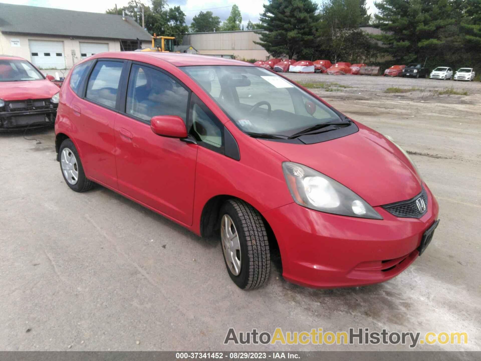 HONDA FIT, JHMGE8H33DC014183