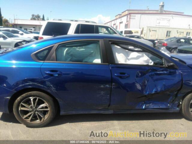 KIA FORTE LXS, 3KPF24AD3NE417981