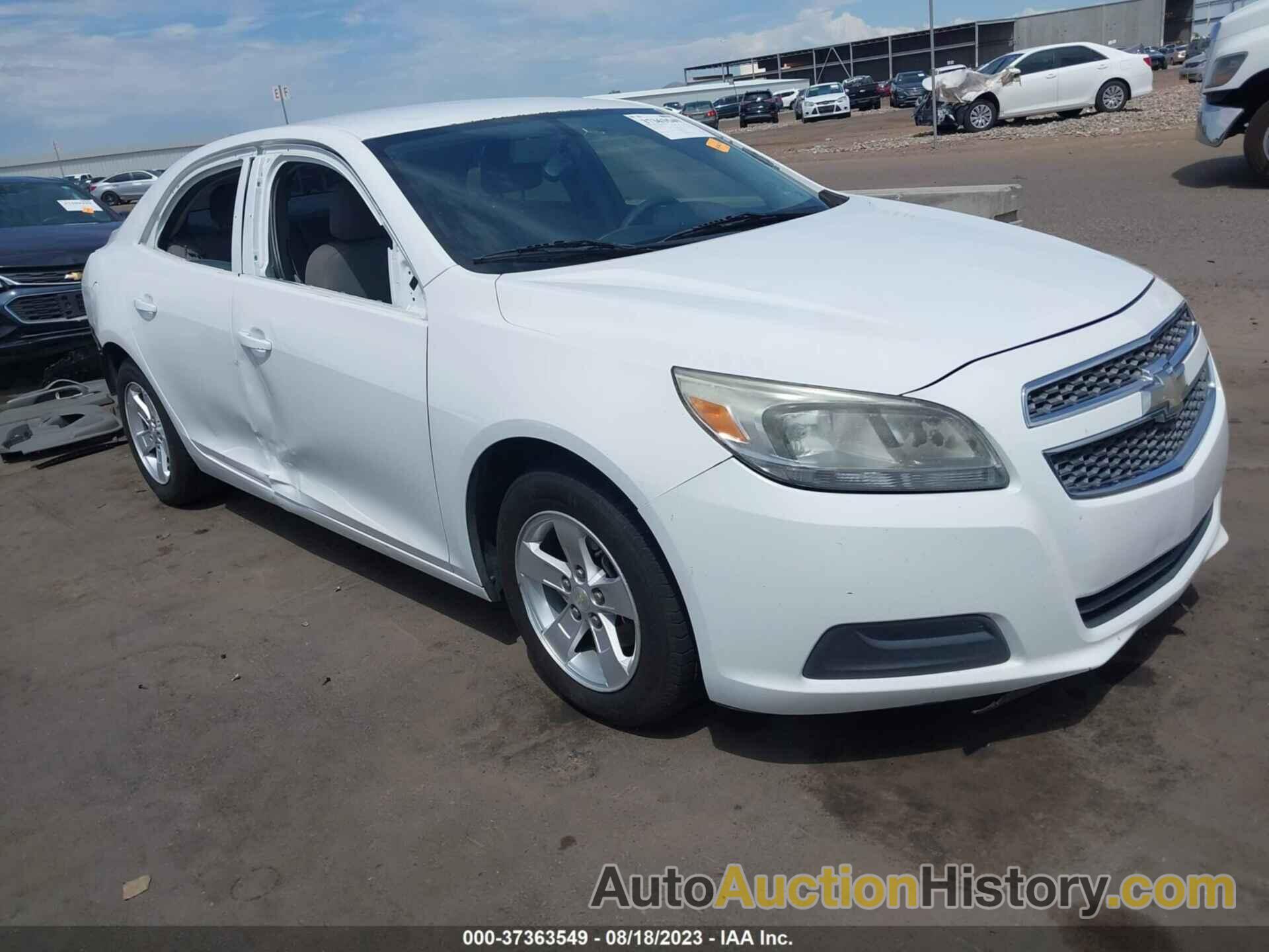 CHEVROLET MALIBU LS, 1G11B5SA1DF124193