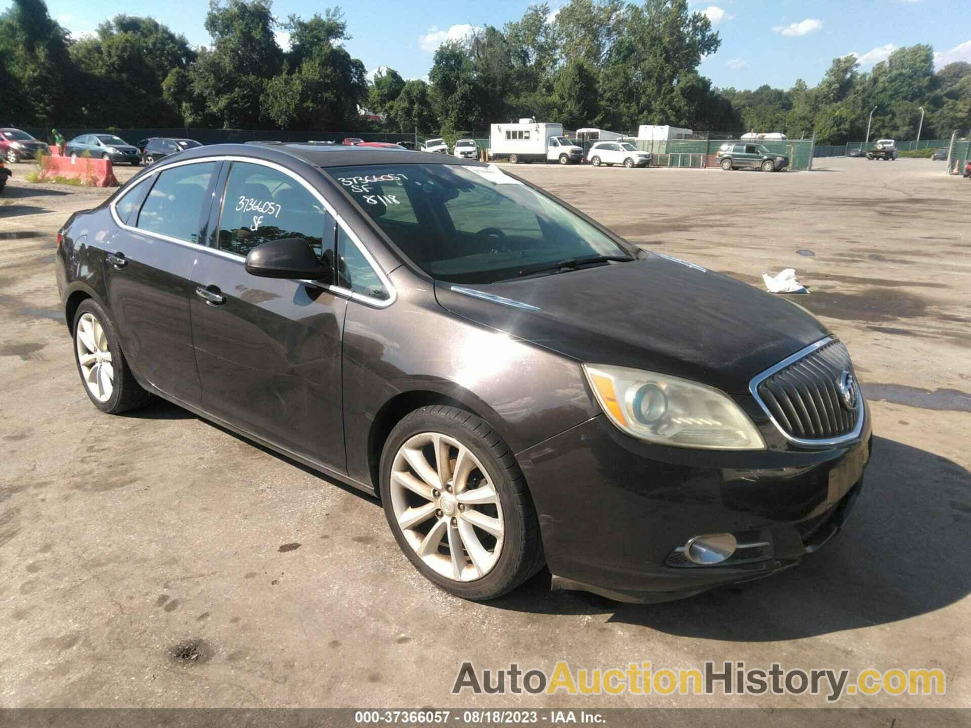 BUICK VERANO LEATHER GROUP, 1G4PS5SK4D4208333