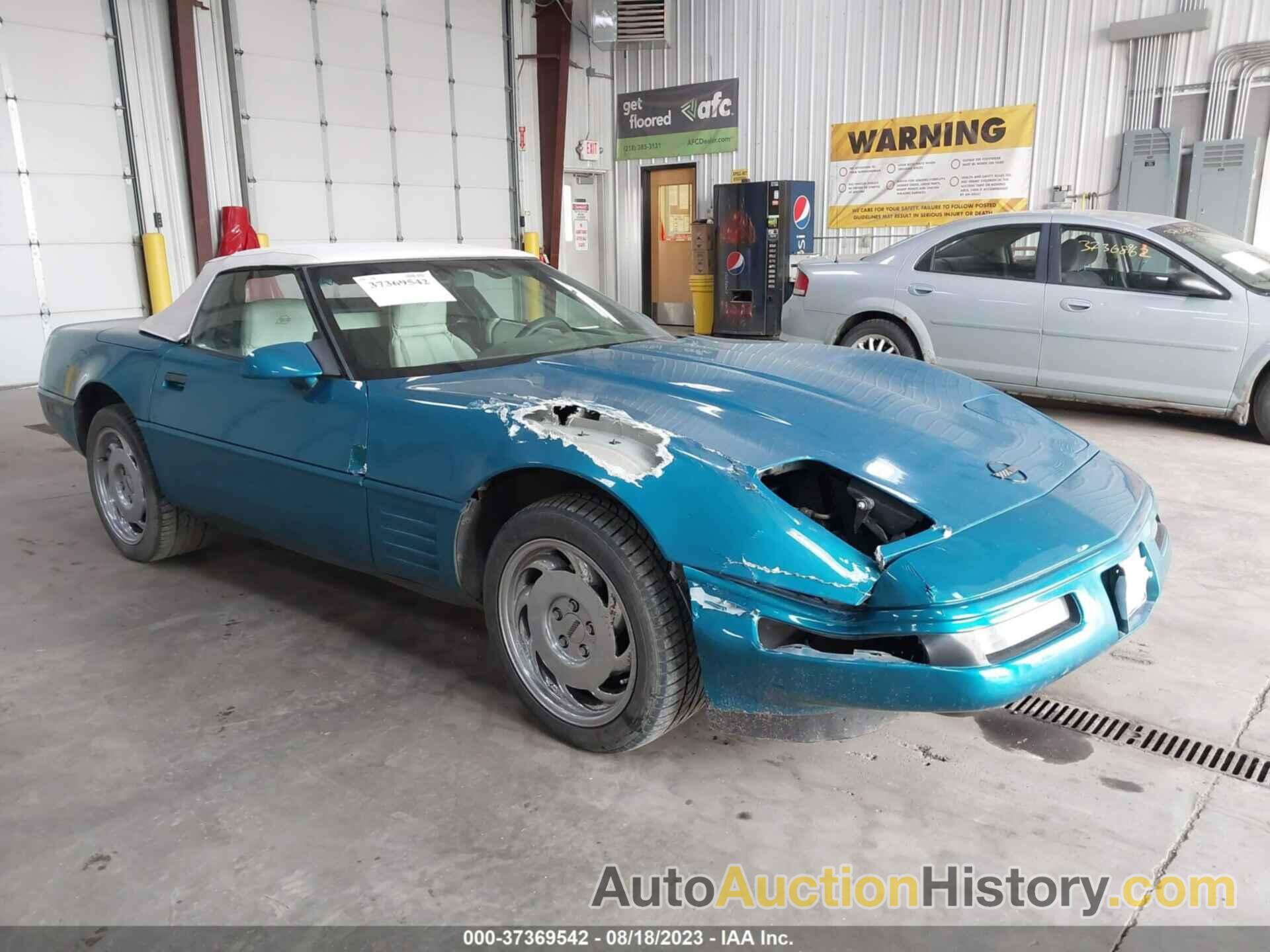 CHEVROLET CORVETTE, 1G1YY33P0N5111575