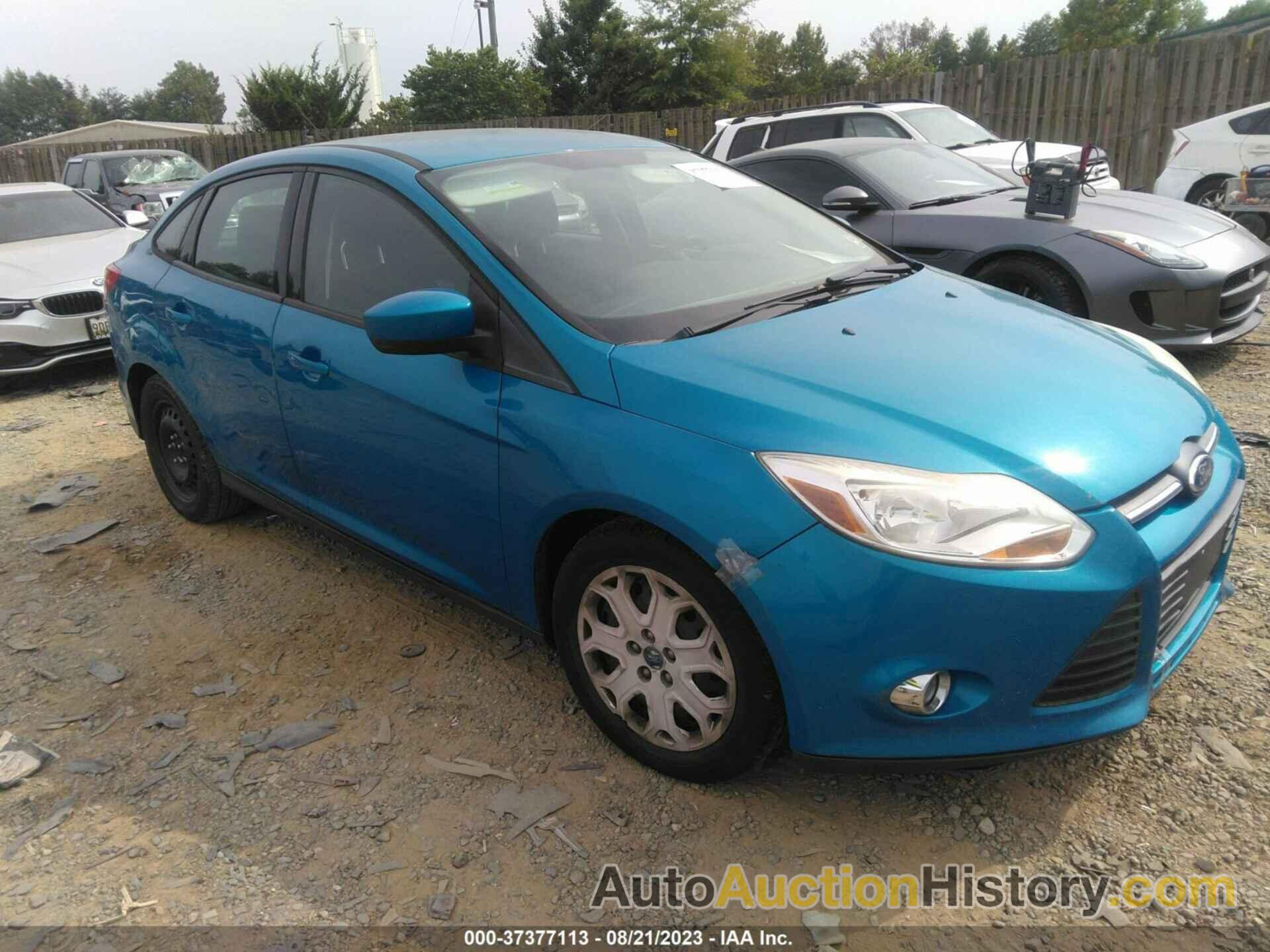 FORD FOCUS SE, 1FAHP3F2XCL307841